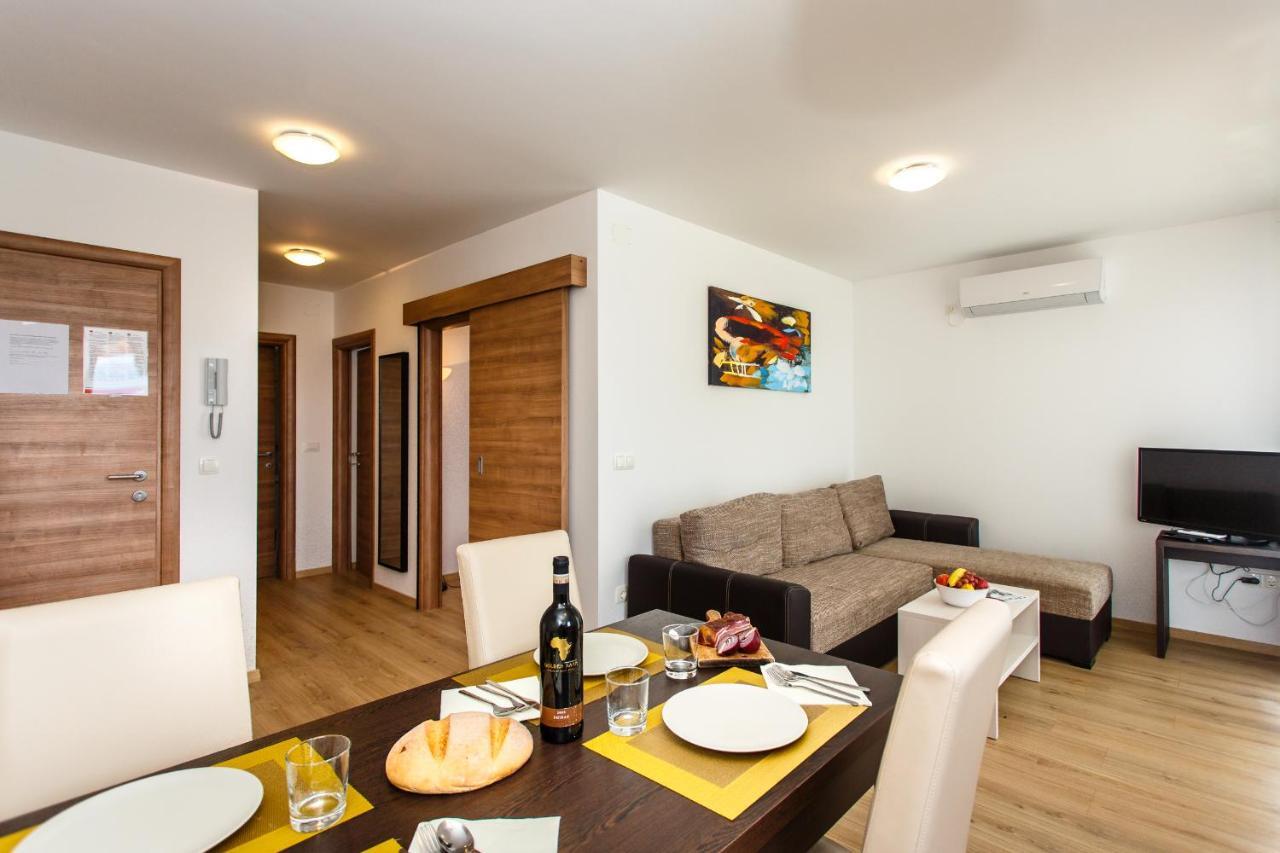 Luxury Palmer Residence Krk Dobrinj Esterno foto