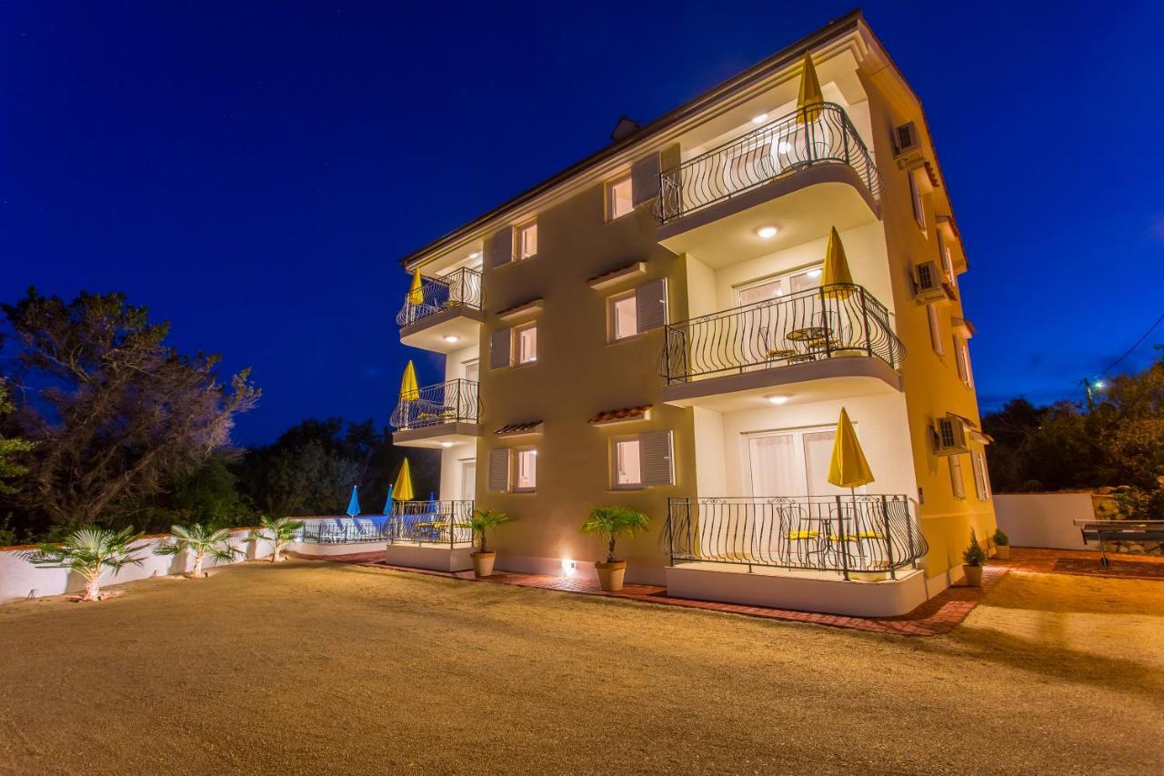 Luxury Palmer Residence Krk Dobrinj Esterno foto